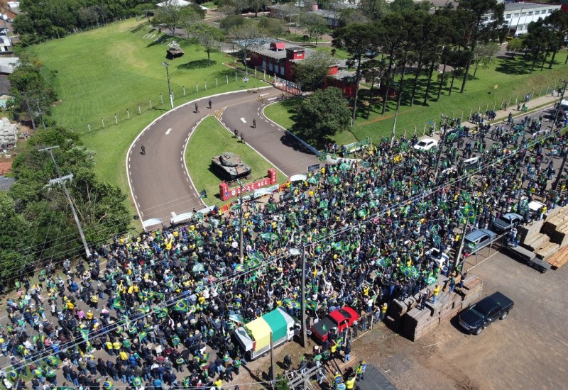 Fotos: Victório Bolfe/Marcos Lewe