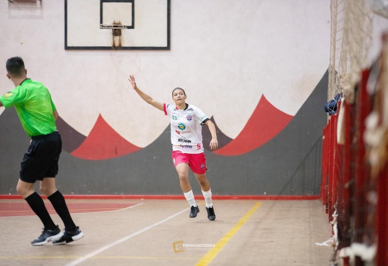 Ariane, campeã brasileira de seleções por SC, é destaque do Gol de Bico (Foto: Fernando.dra)