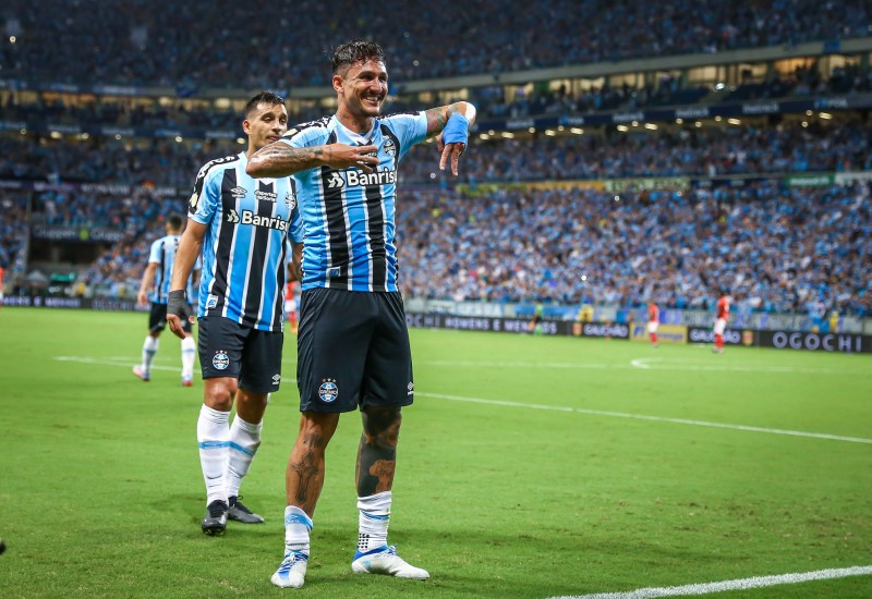 Vina abriu o caminho da vitória gremista (Foto: Lucas Uebel/Grêmio)