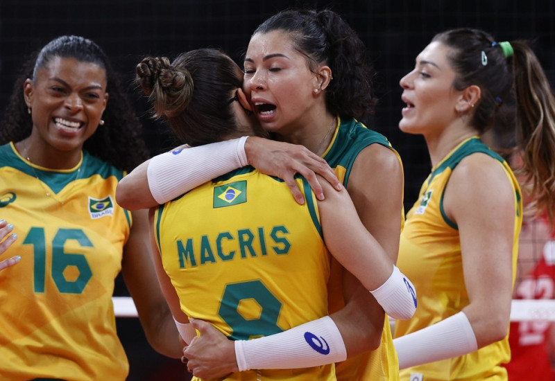 Brasil x Rússia vôlei Olimpíadas — Foto: REUTERS/Valentyn Ogirenko