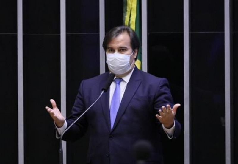 O presidente da Câmara, Rodrigo Maia, durante votação remota