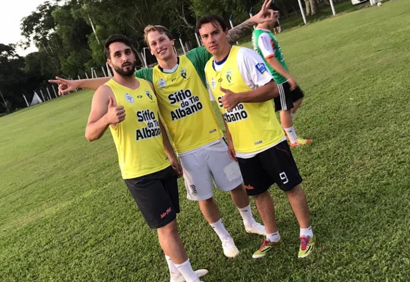 Nos pés do trio Léo Gruber, José e Luizinho estão depositadas as esperanças de classificação do Pérola