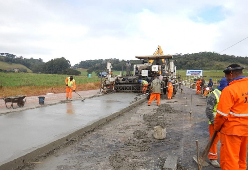 Operação do DNIT visa m as obras de restauração, adequação de capacidade e eliminação de pontos críticos da BR-163 (Foto: WH3 Comunicações).