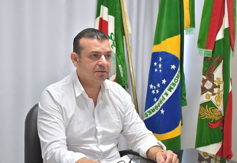 Vagner Passos falou à imprensa em seu gabinete nesta quinta-feira | Foto: Tiarajú Goldschmidt/Câmara de Vereadores