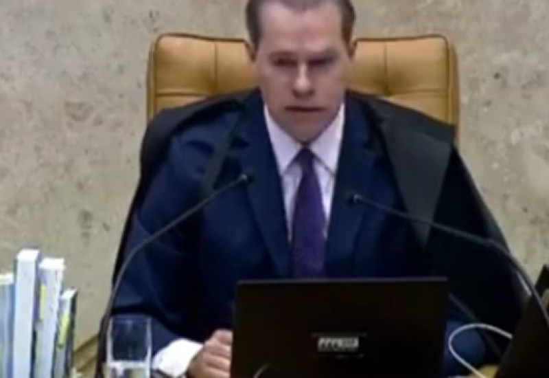 Ministro Dias Toffoli, durante sessão por videoconferência