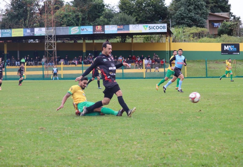 Um tropeço agora, pode representar a eliminação ainda na primeira fase (Foto: Luis Bataglin/Guarani)