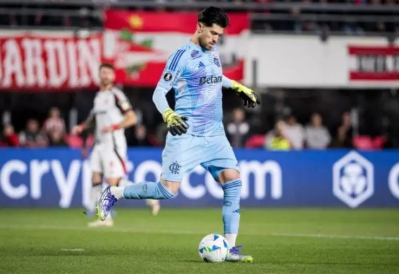 Rossi virou de vilão a herói (Foto: Gilvan de Souza/Flamengo)