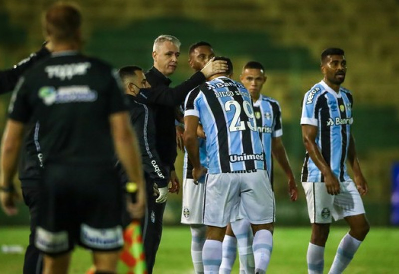 Grêmio e Inter por terem terminado  a fase como 1° e 2° colocados jogam a partida da volta em seus estádios (Foto: Lucas Uebel/Grêmio)