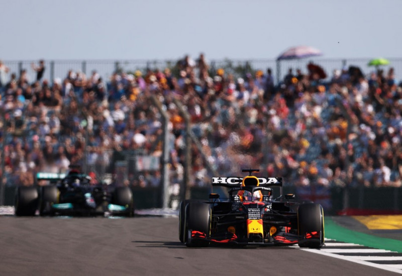 Max Verstappen vence corrida classificatória e é pole no GP da Inglaterra — Foto: Lars Baron/Getty Images