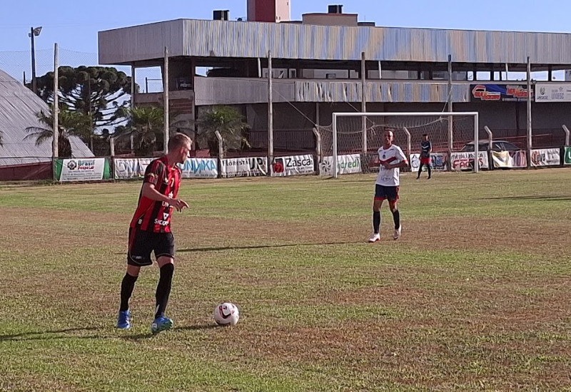 Em grande fase, Rafa Mallmann  forma dupla com Henrique no ataque do Guarani (Foto: Stenio Wathier)