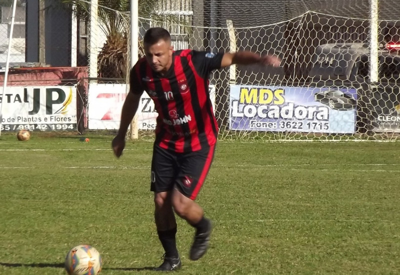 Renatinho tem sido o maestro do renovado time do Guarani (Foto: Guarani/Divulgação)