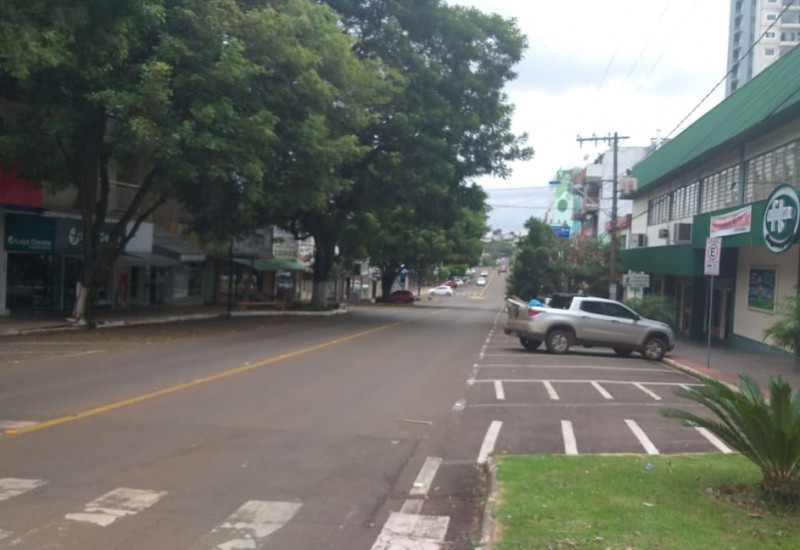 Ruas centrais - Santos Dumont, Almirante Tamandaré e Marcílio Dias (mão única) - ficaram vazias na manhã desta terça