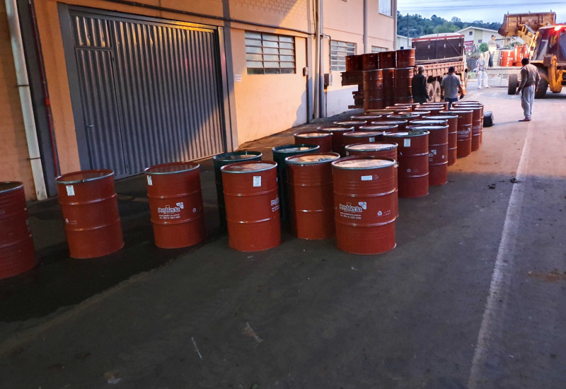Apenas do município de Nova Itaberaba foram 38 tambores com 300 quilos de mel cada.