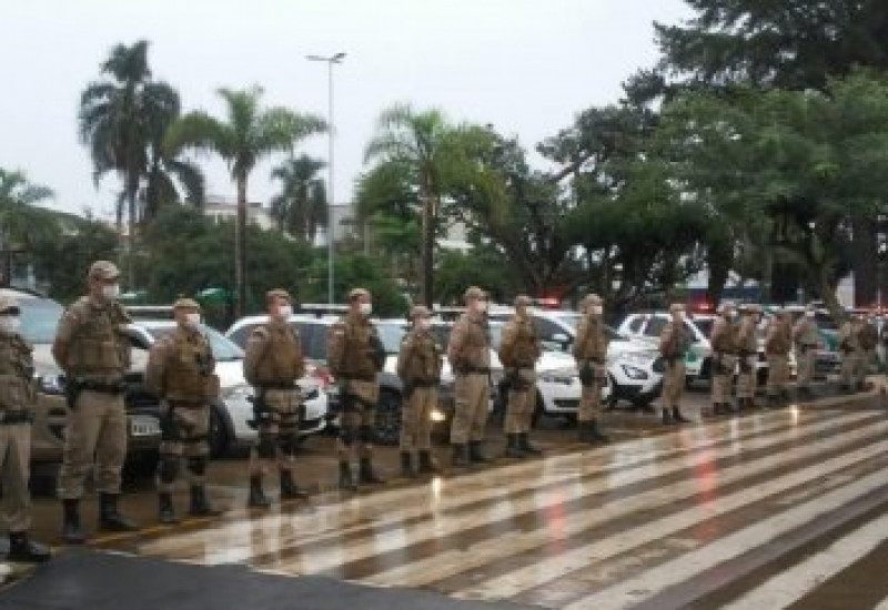 Policiamento em Xaxim foi reforçado por militares de Chapecó na manhã desta quinta (02)