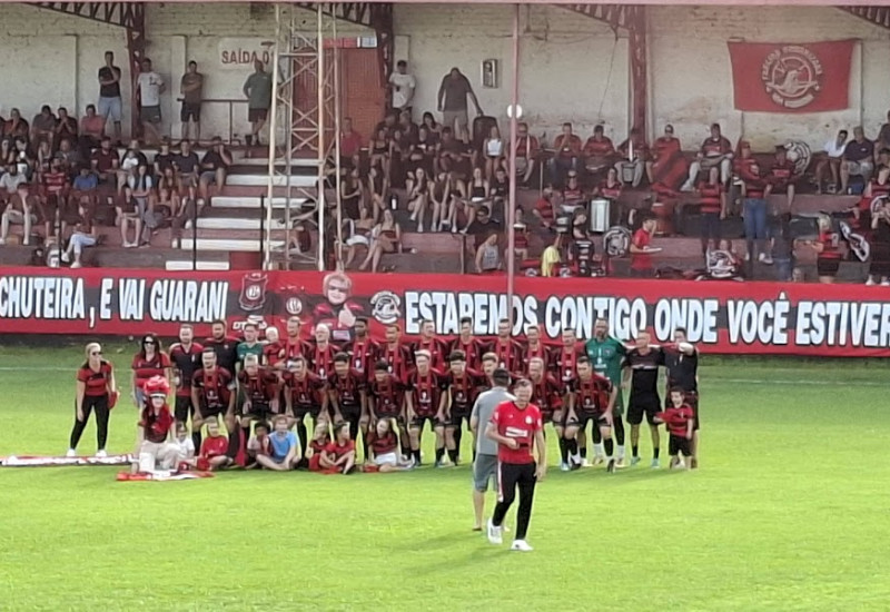 Com 5 vitórias e uma derrota o Guarani se garantiu na 2ª fase (Foto: Stenio Wathier/JRTV)