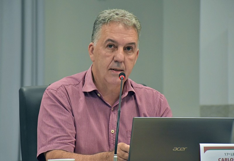 Carlos Agostini pede providências com urgência para reforma física do Centro Cultural | Foto: Tiarajú Goldschmidt/Câmara de Vereadores